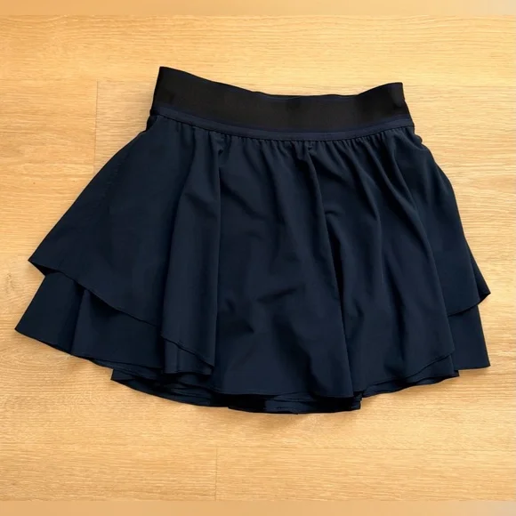 RARE Lululemon Court Rival High Rise Skirt Regular True Navy Size 4 EUC - Picture 4 of 8